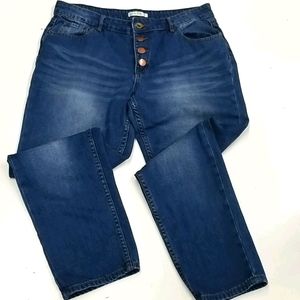 Button fly high waist boyfriend jeans